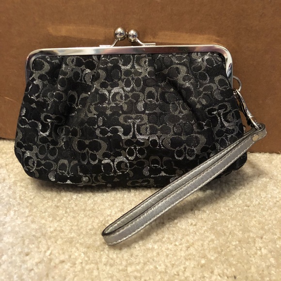 Coach wristlet - Picture 1 of 4